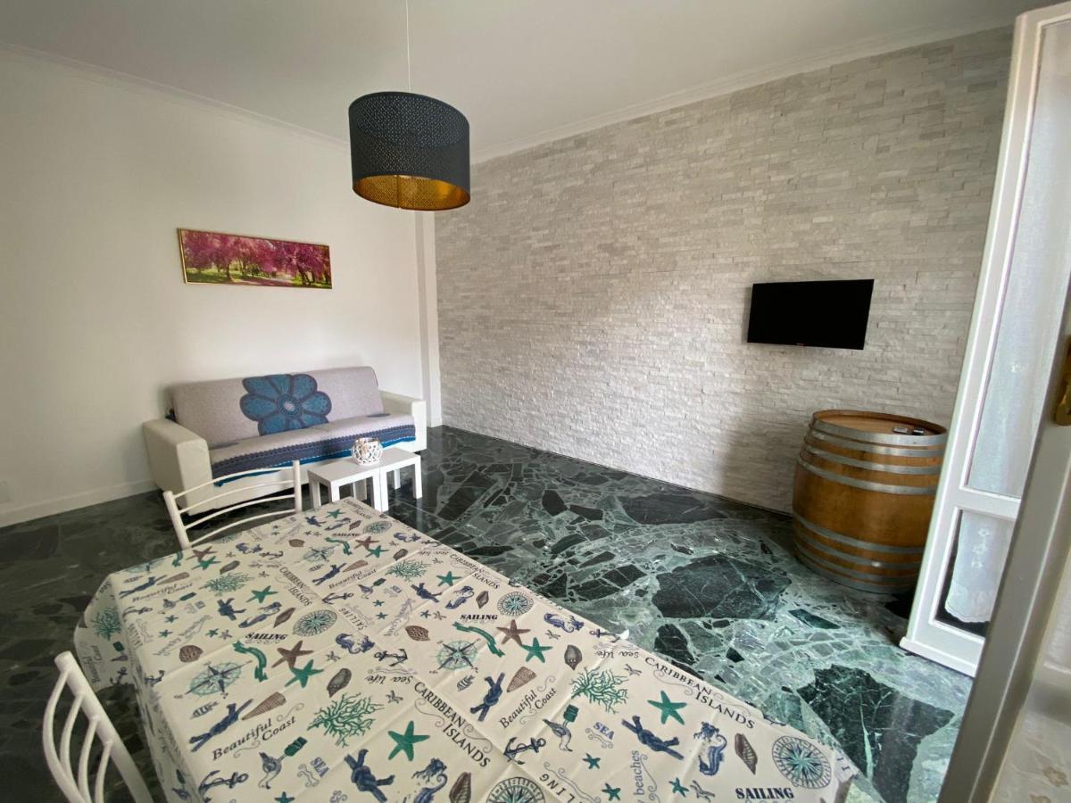 La Perla Apartment Chiavari Luaran gambar