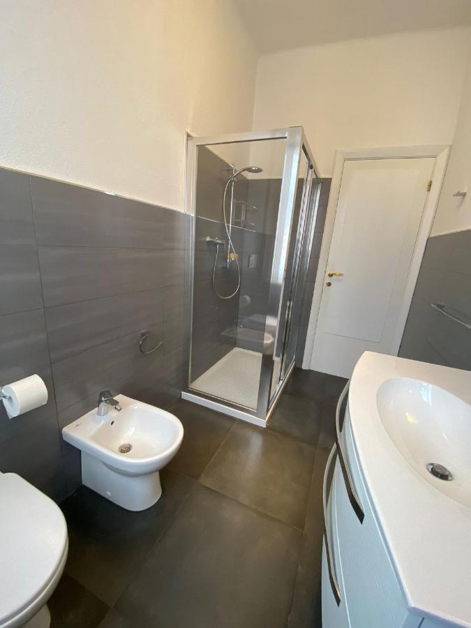 La Perla Apartment Chiavari Luaran gambar